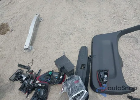 2021 Chevrolet Equinox Awd 2Fl из США, поврежденный, VIN 3GNAXTEV7MS161277